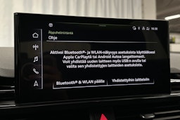 valkoinen Audi A4 2023 kuva 27.