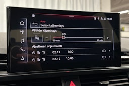 valkoinen Audi A4 2023 kuva 28.