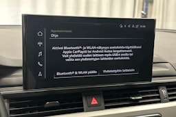 musta Audi A4 2023 kuva 22.