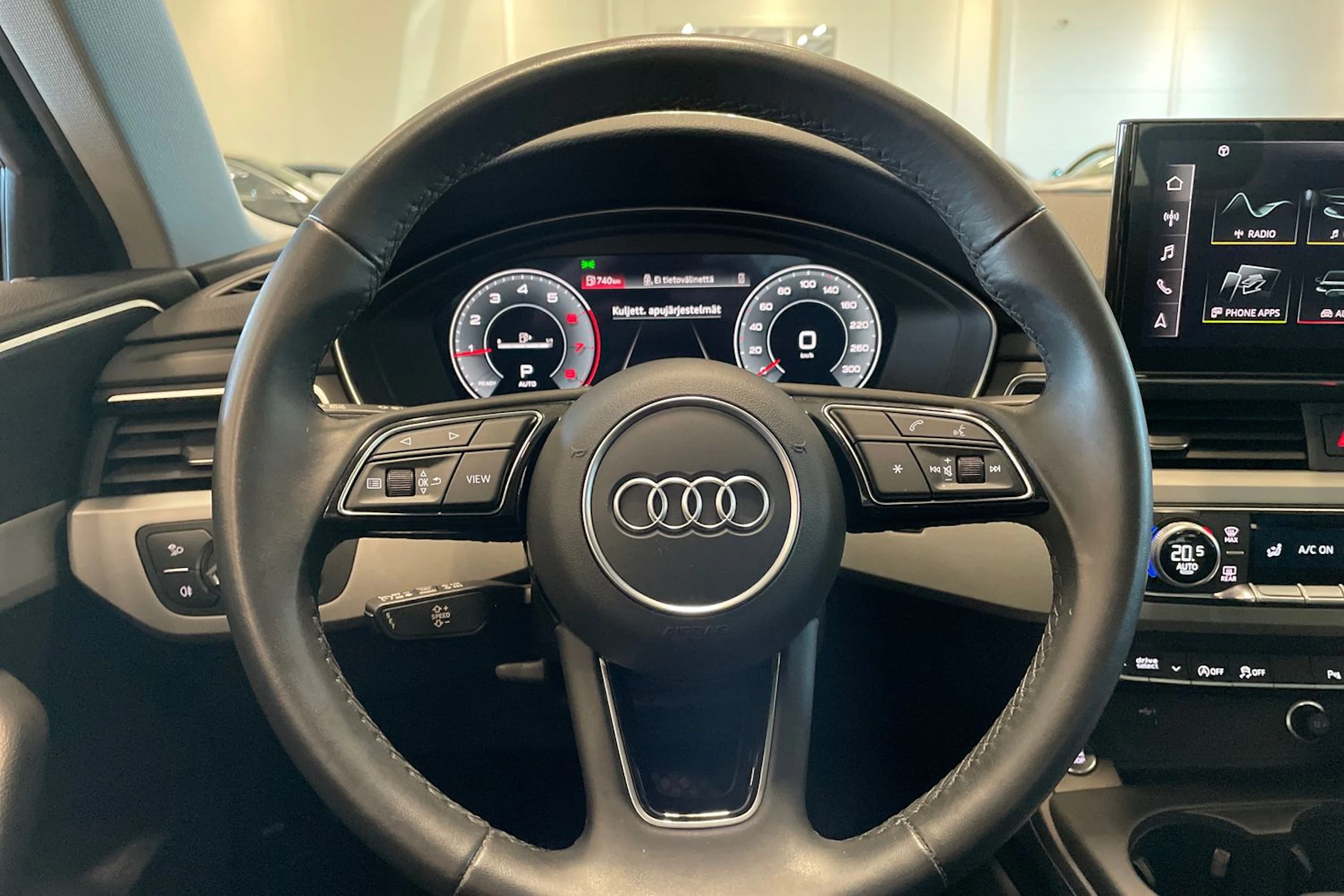 sininen Audi A4 2023 kuva 17.