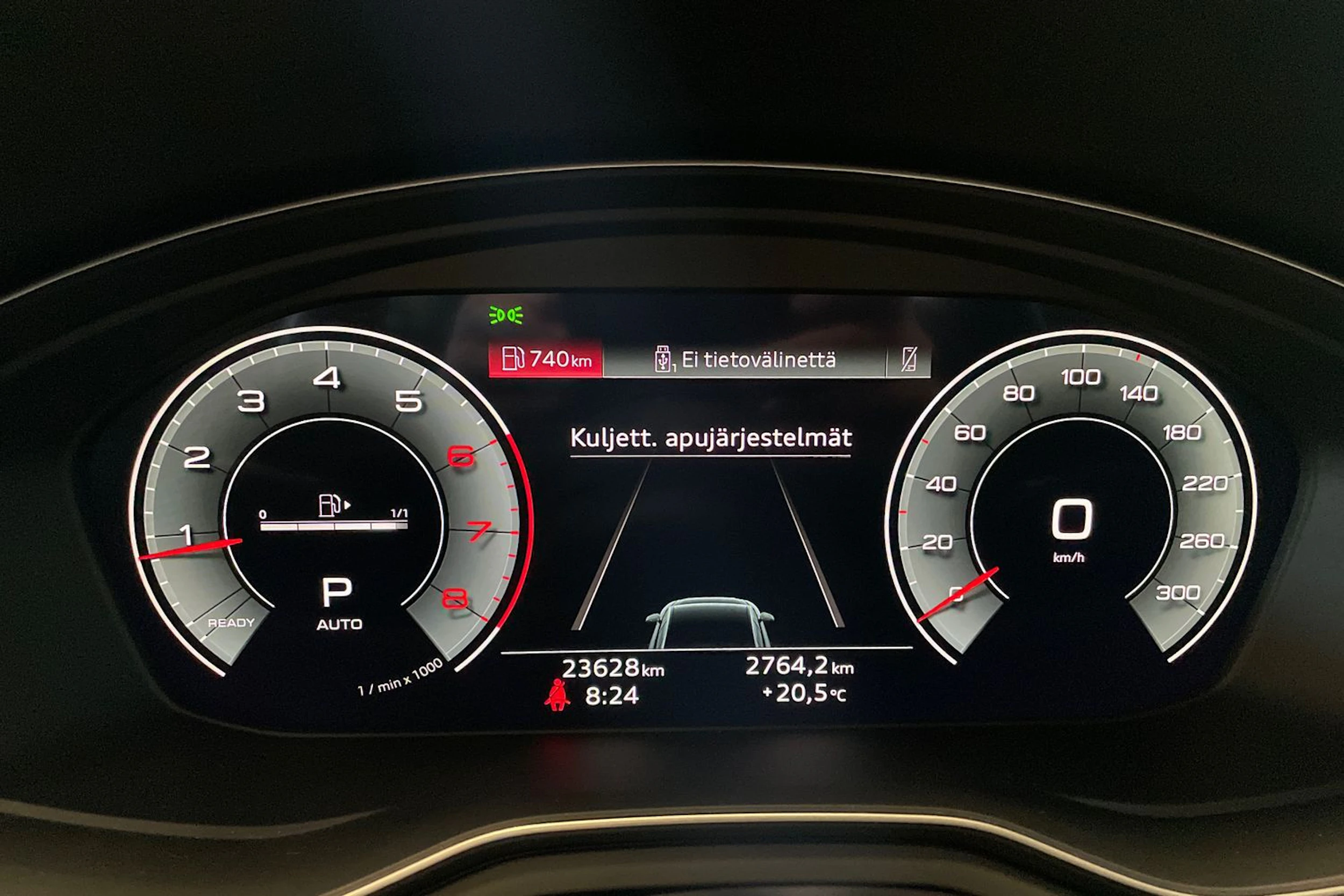 sininen Audi A4 2023 kuva 21.