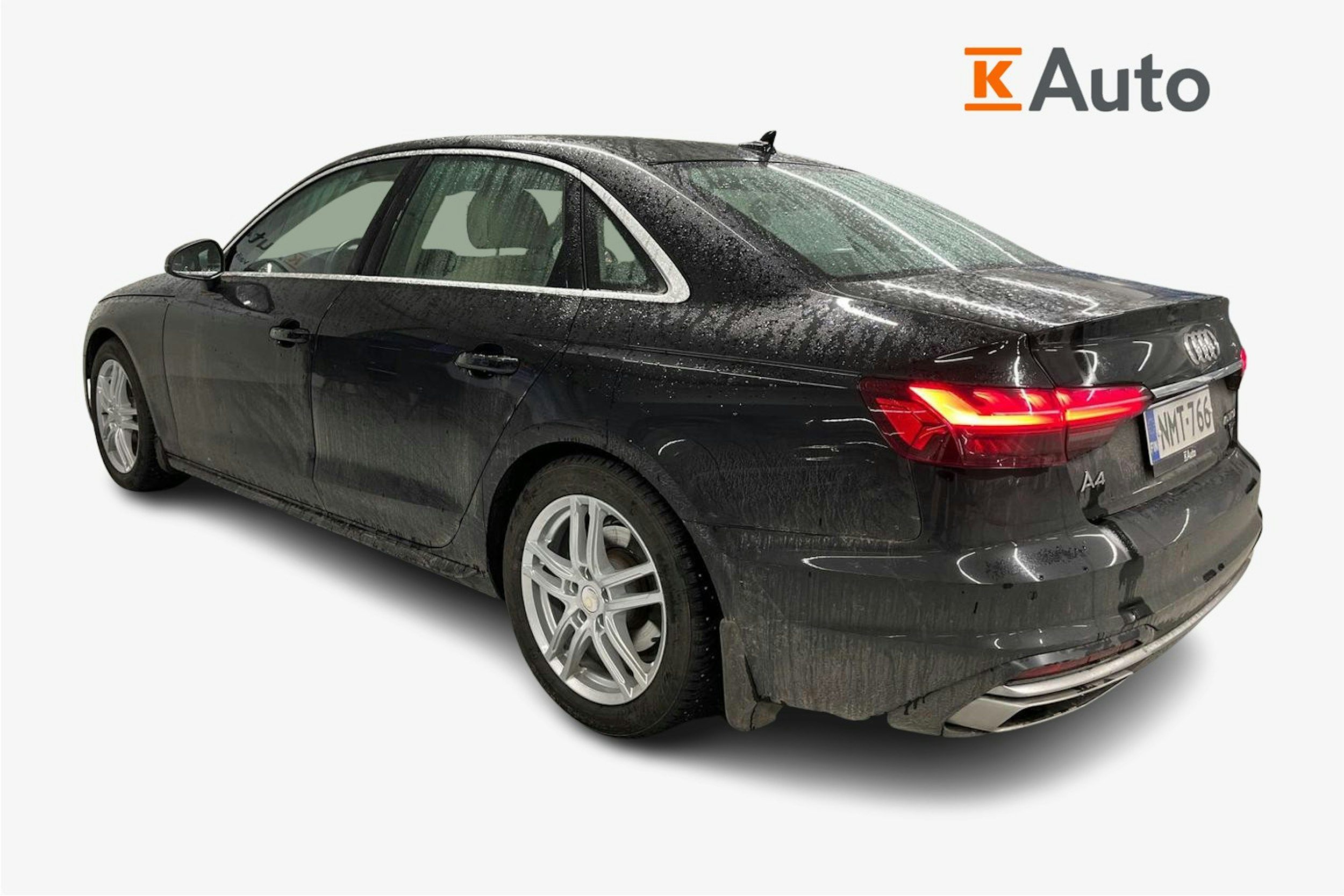 musta Audi A4 2023 kuva 2.