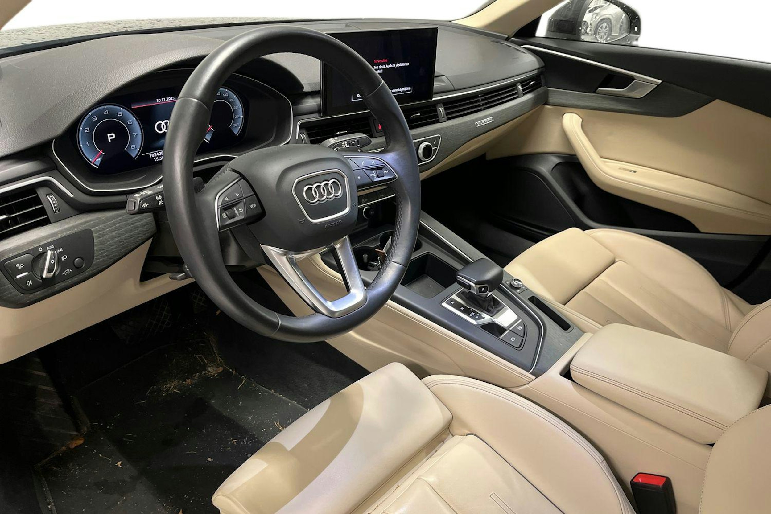 musta Audi A4 2023 kuva 3.