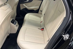 musta Audi A4 2023 kuva 8.