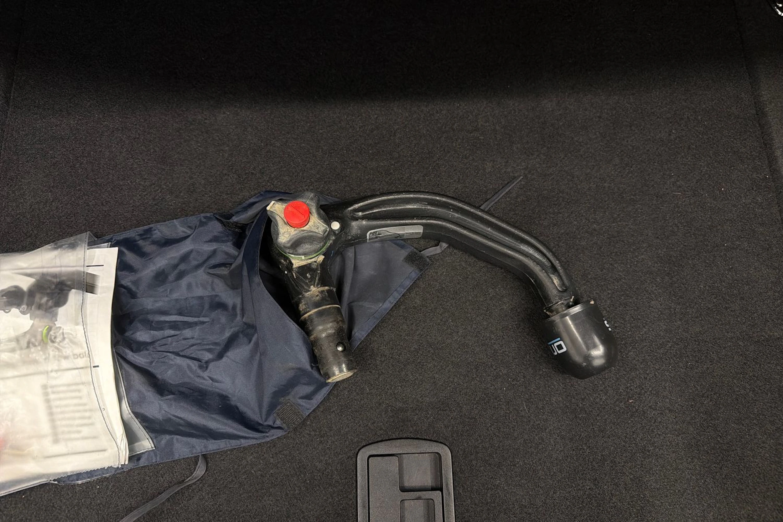 met. harmaa Audi A4 2023 kuva 14.
