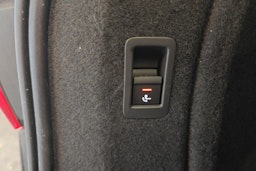 musta Audi A4 2023 kuva 15.