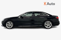 musta Audi A4 2023 kuva 5.