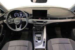Valkoinen Audi A4 2023 kuva 7.