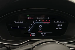 valkoinen Audi A4 2023 kuva 17.