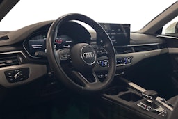 valkoinen Audi A4 2023 kuva 10.