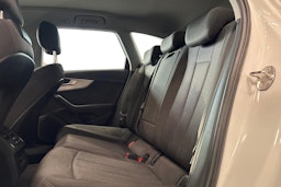 valkoinen Audi A4 2023 kuva 13.