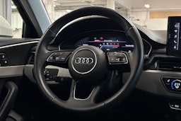 valkoinen Audi A4 2023 kuva 17.