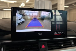 valkoinen Audi A4 2023 kuva 27.