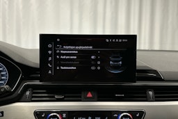 musta Audi A4 2023 kuva 13.