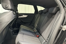 musta Audi A4 2023 kuva 19.