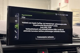 Musta Audi A4 2023 kuva 28.