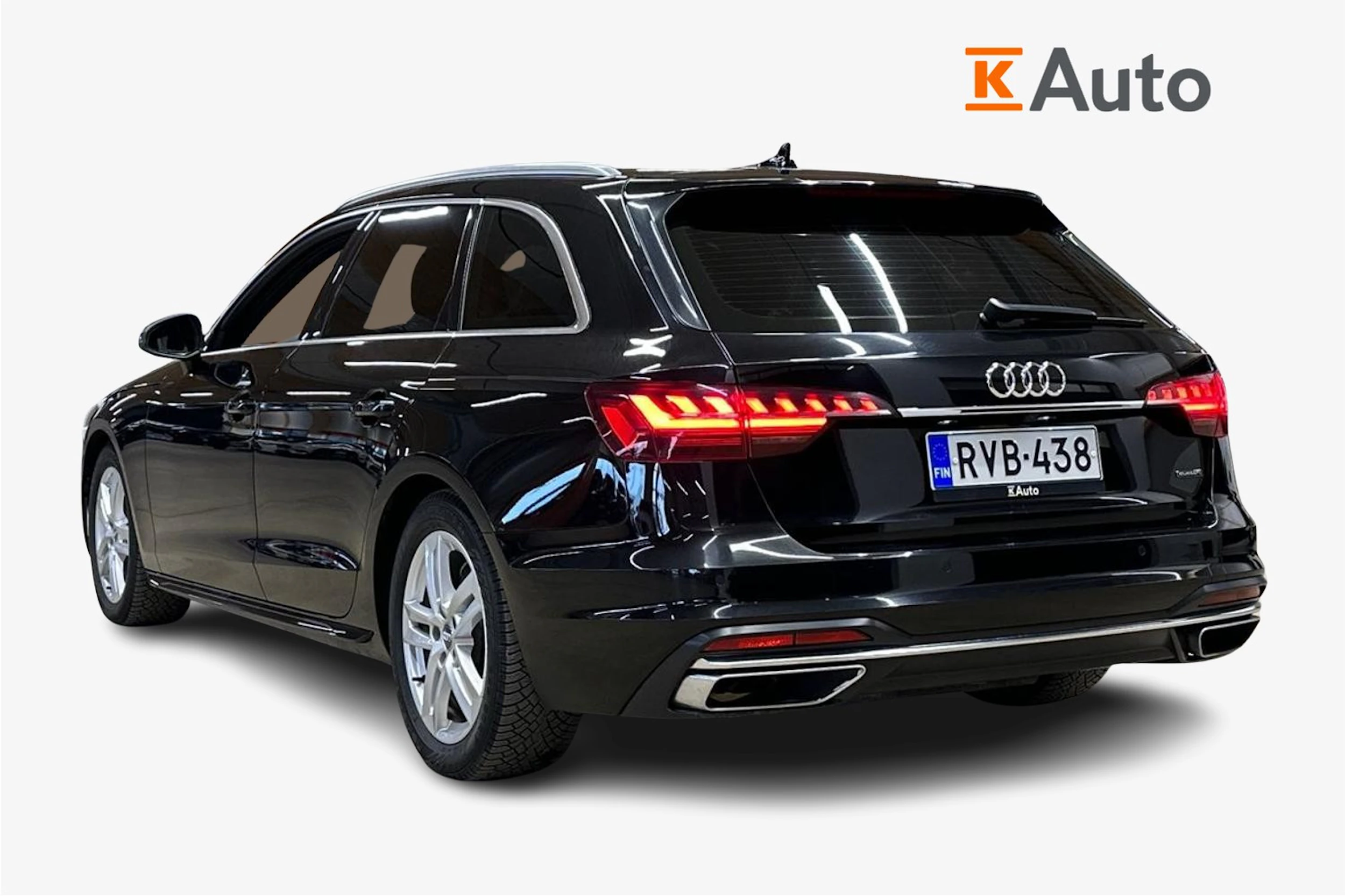musta Audi A4 2023 kuva 2.