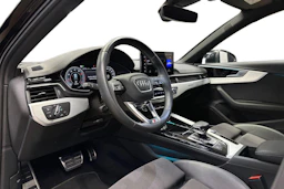 musta Audi A4 2023 kuva 6.