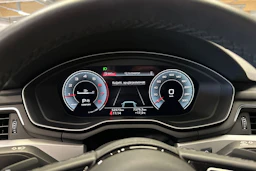 harmaa Audi A4 2023 kuva 24.