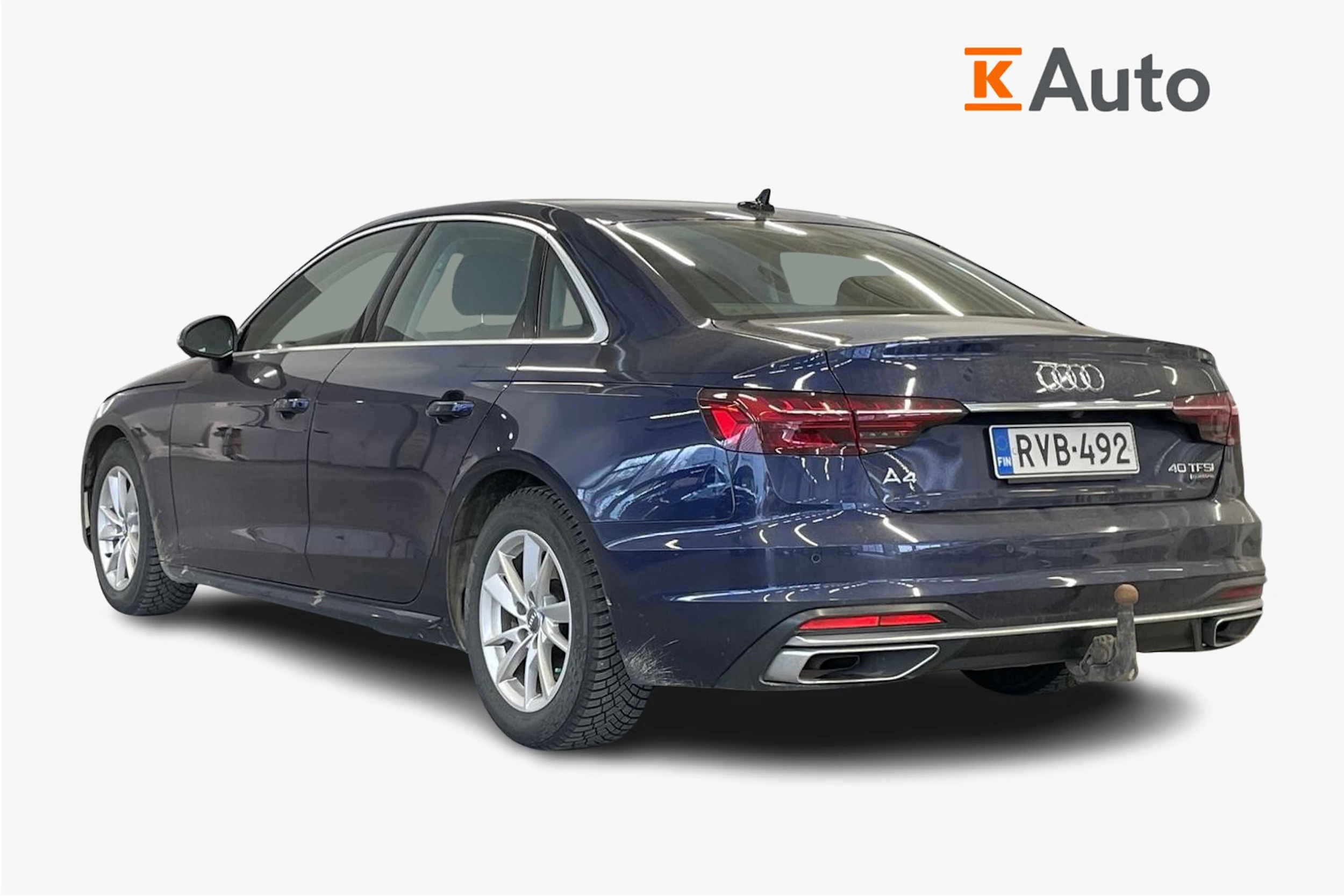 Sininen Audi A4 2023 kuva 2.