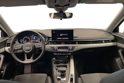 vihreä Audi A4 2023 kuva 7.