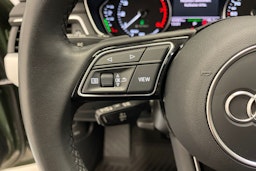 vihreä Audi A4 2023 kuva 13.