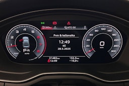 harmaa Audi A4 2023 kuva 19.