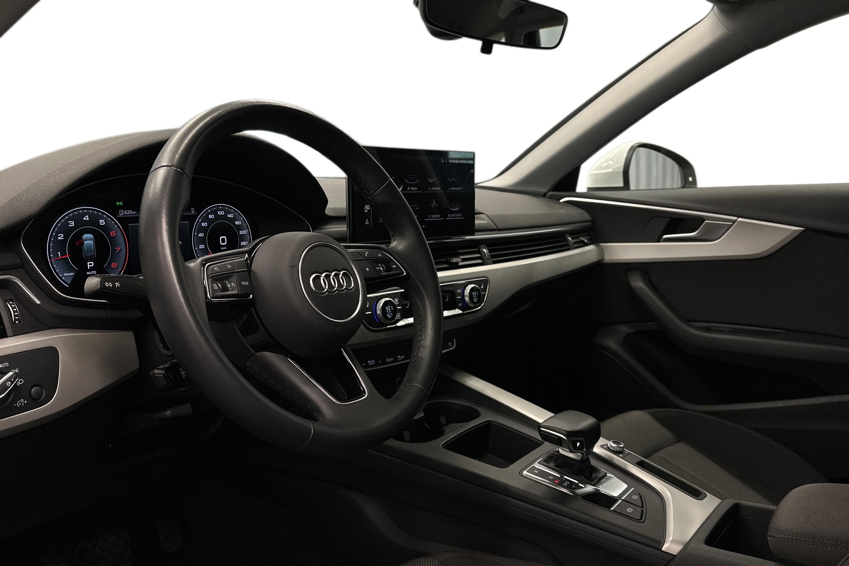 Audi A4 2023, kuva 6/26