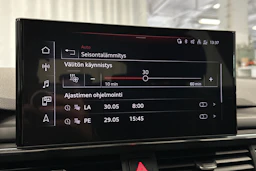 valkoinen Audi A4 2023 kuva 25.