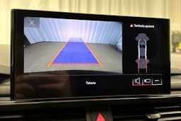 musta Audi A4 2023 kuva 26.