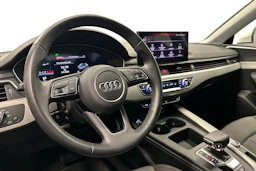 valkoinen Audi A4 2023 kuva 6.