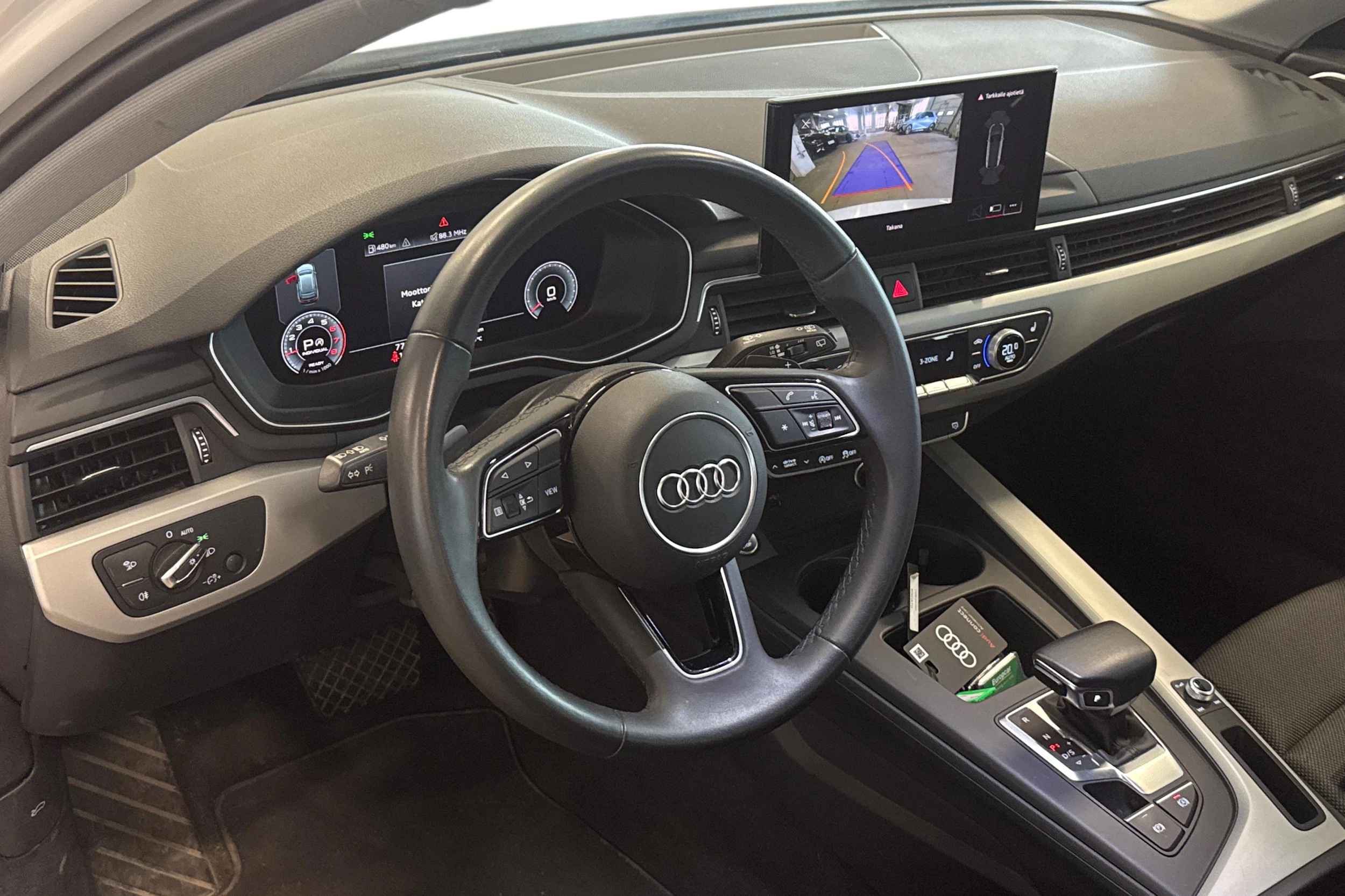 valkoinen Audi A4 2023 kuva 3.