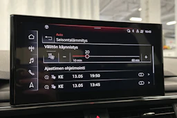 valkoinen Audi A4 2023 kuva 25.