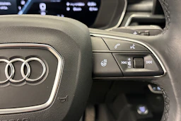 valkoinen Audi A4 2023 kuva 15.