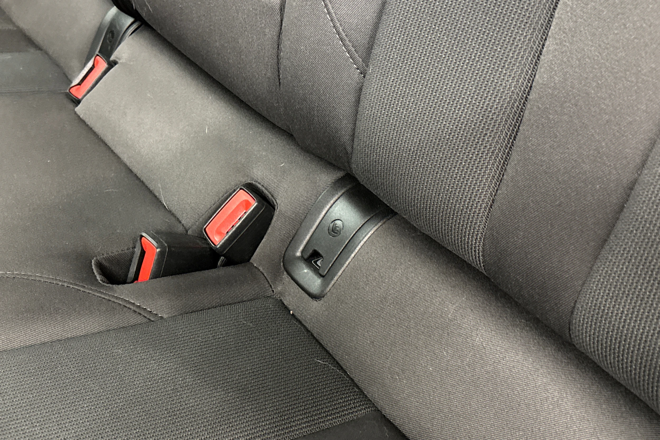 valkoinen Audi A4 2023 kuva 29.