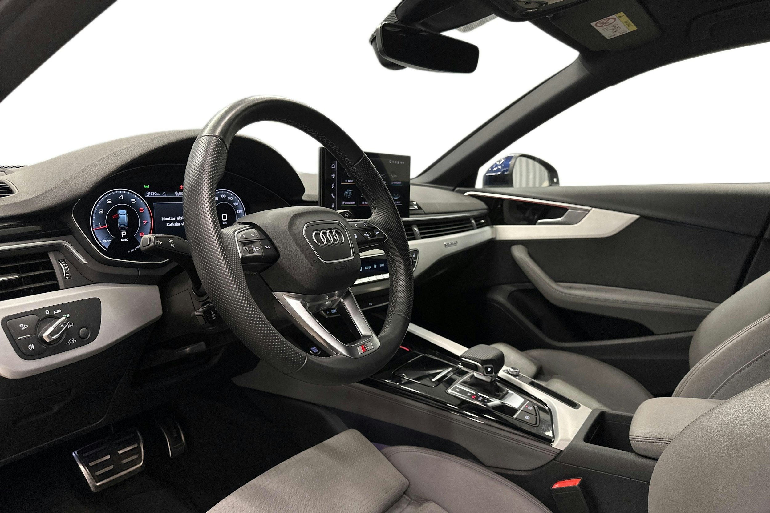 sininen Audi A4 2024 kuva 7.