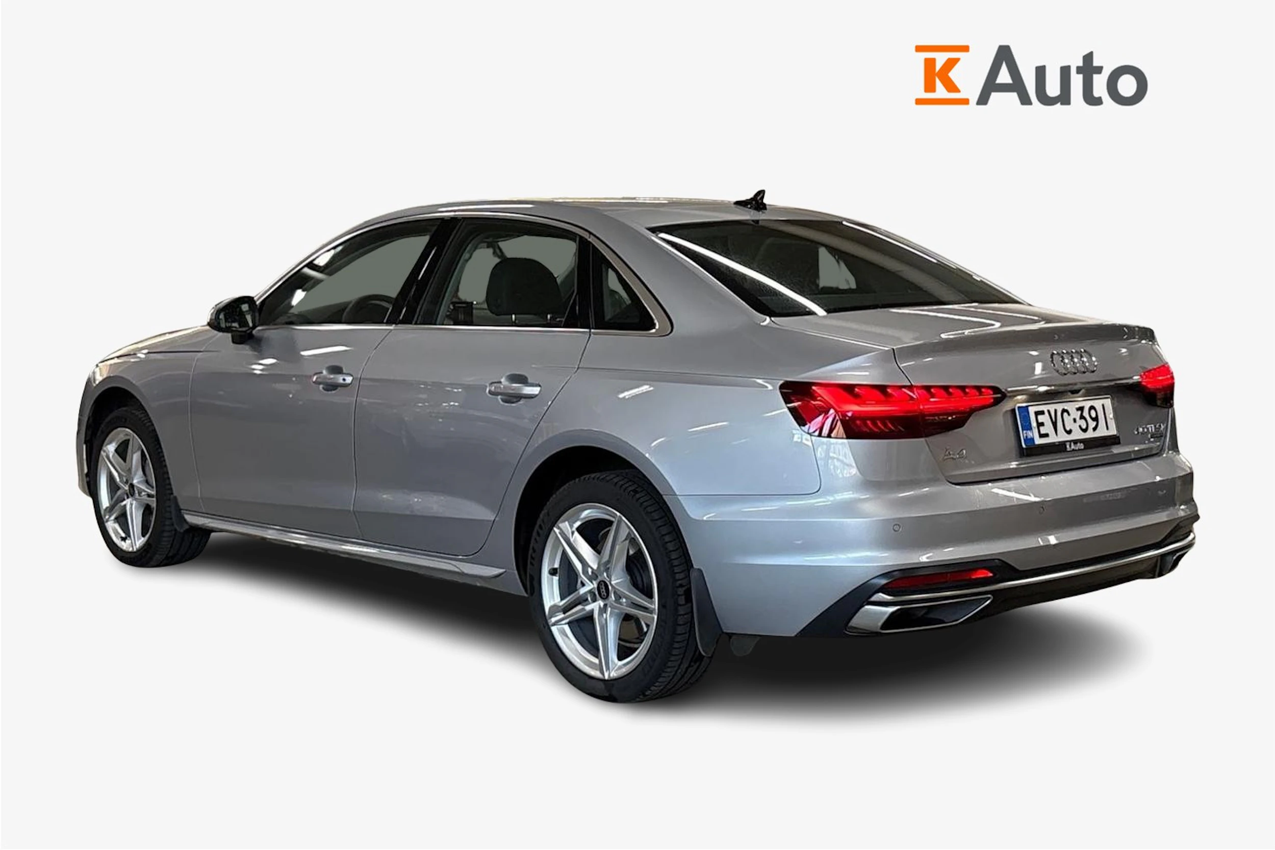 harmaa Audi A4 2024 kuva 2.