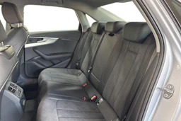 harmaa Audi A4 2024 kuva 8.