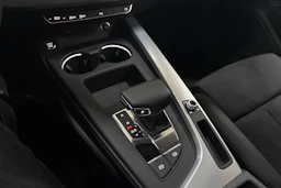 harmaa Audi A4 2024 kuva 21.
