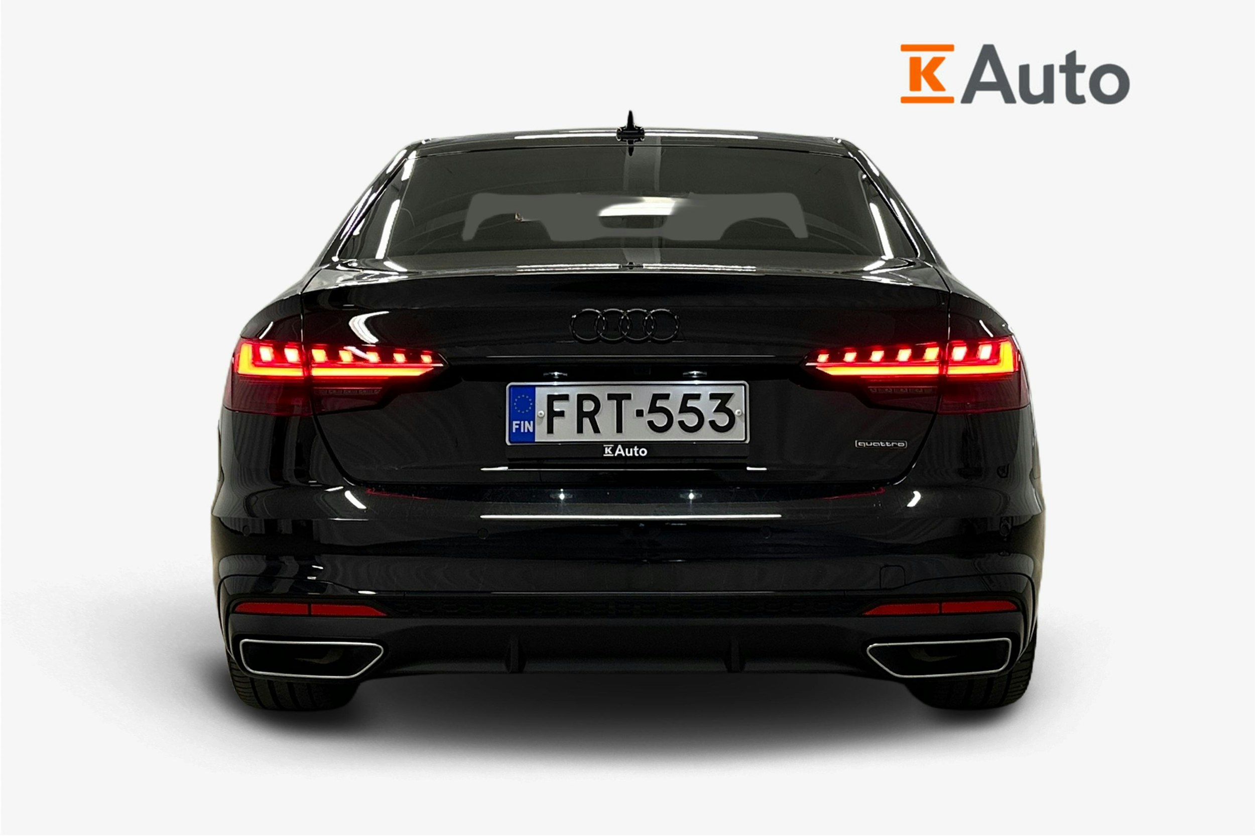 musta Audi A4 2024 kuva 3.