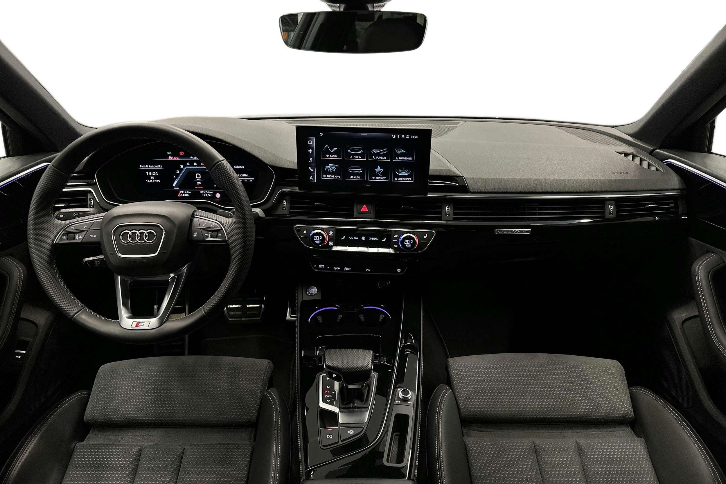musta Audi A4 2024 kuva 7.