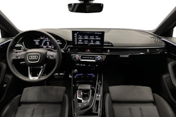 musta Audi A4 2024 kuva 7.