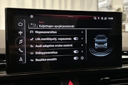 musta Audi A4 2024 kuva 23.