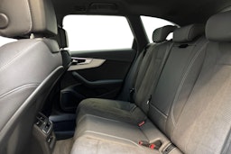 musta Audi A4 2024 kuva 10.