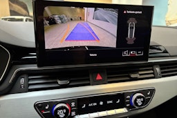 musta Audi A4 2024 kuva 22.