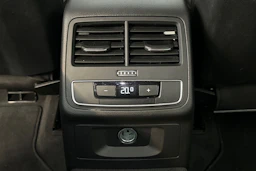 harmaa Audi A4 2024 kuva 33.