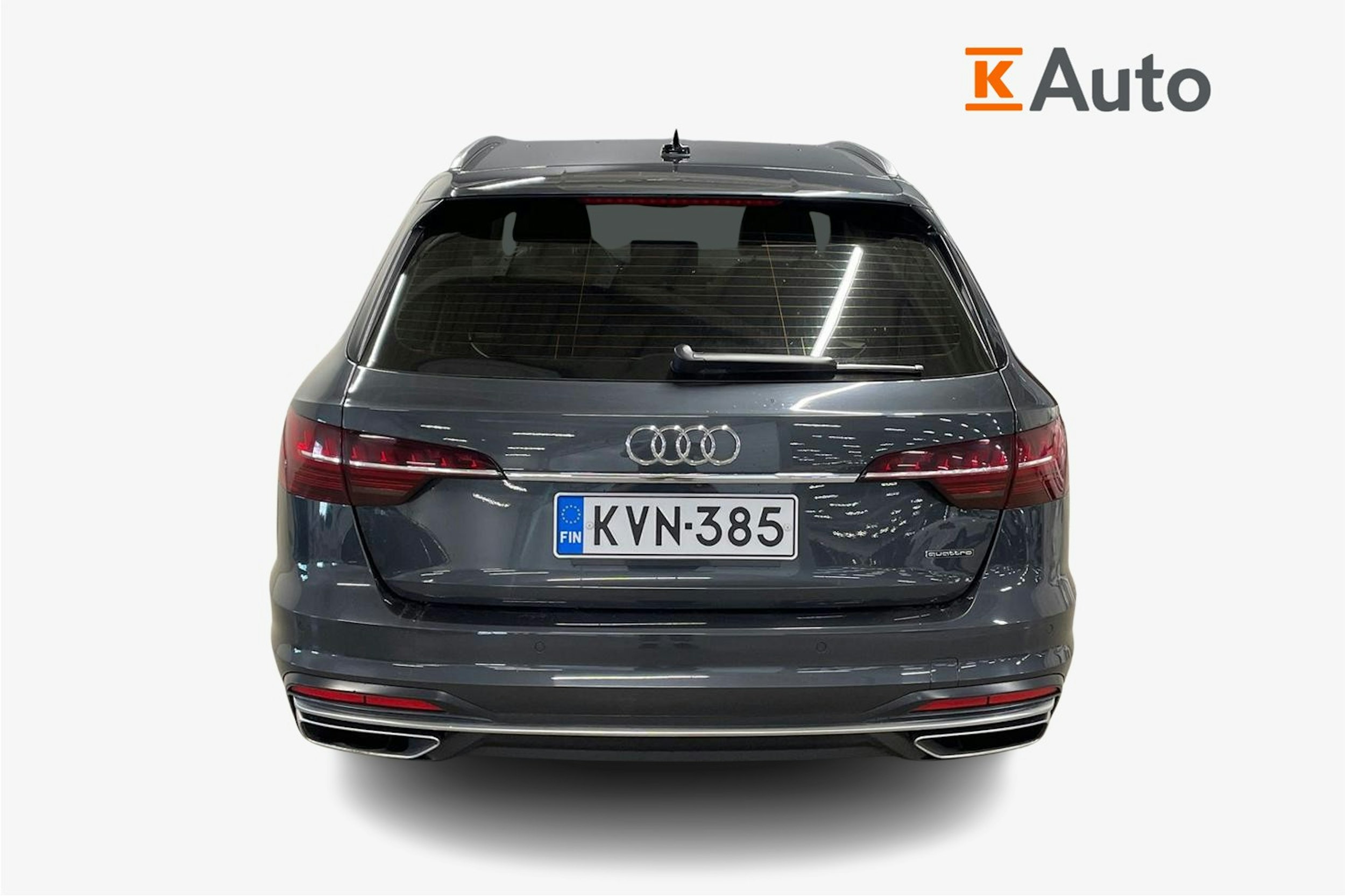 harmaa Audi A4 2024 kuva 3.