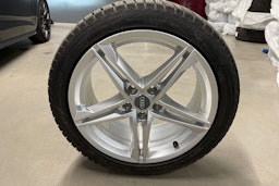 harmaa Audi A4 2024 kuva 13.