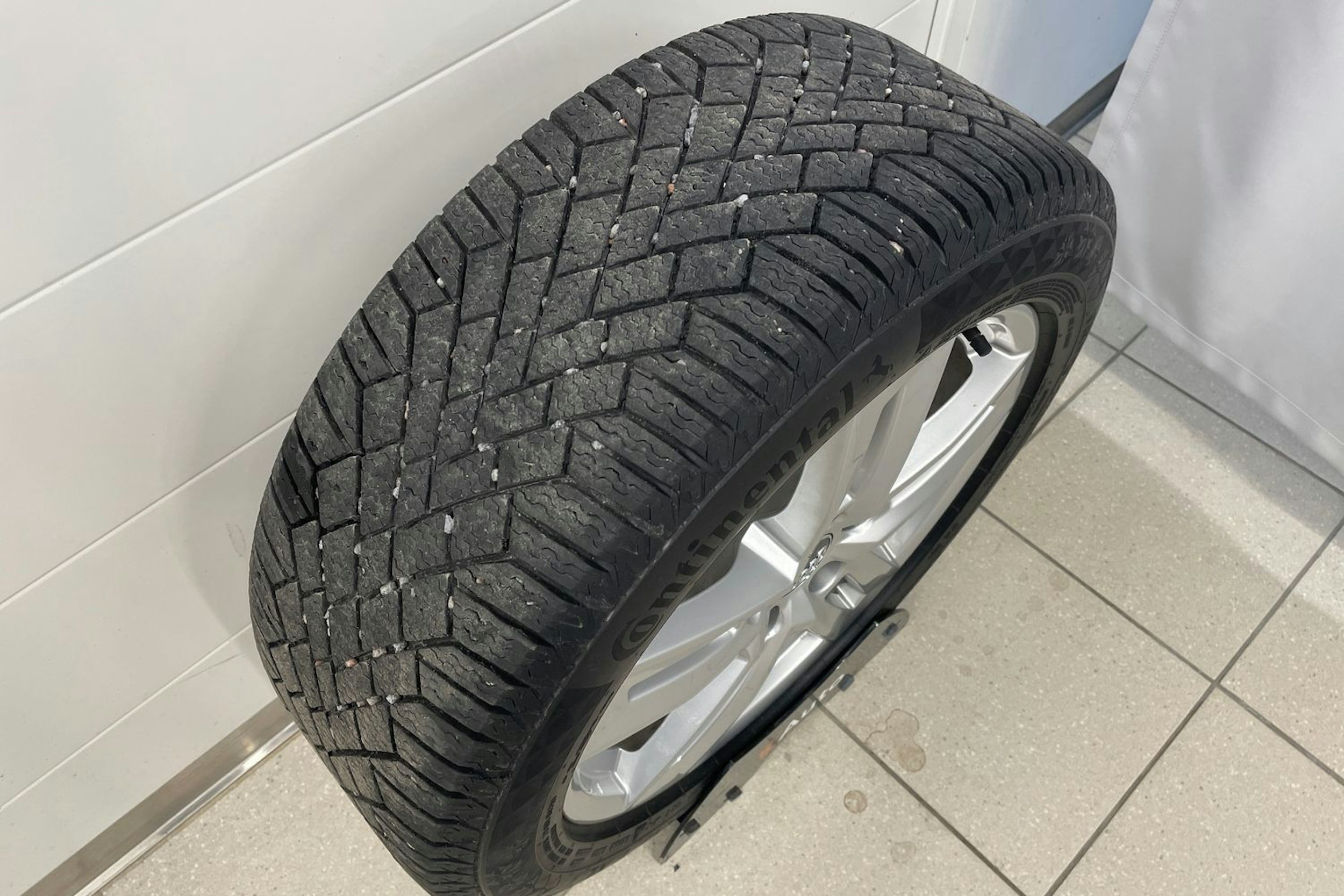 Sininen Audi A4 2024 kuva 25.