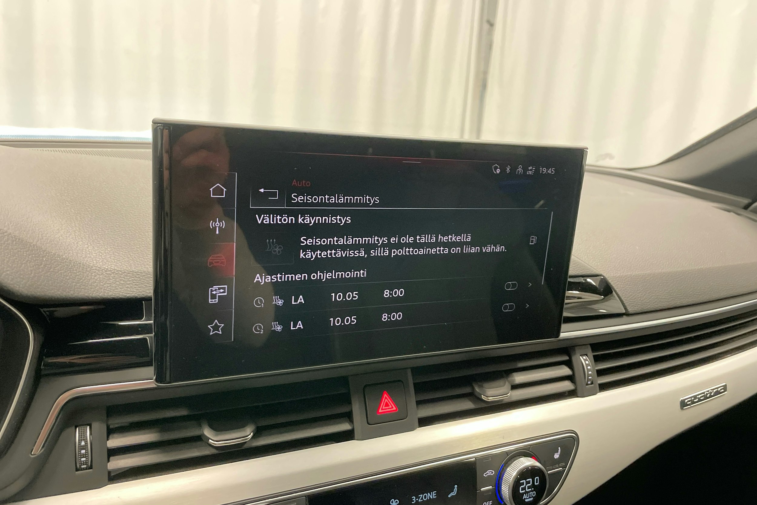 valkoinen Audi A4 2024 kuva 23.